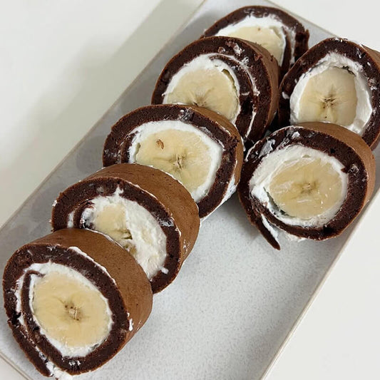 High-Protein Chocolate Banana Crepe Roll